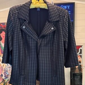 Black Houndstooth open front Blazer, Classy & Sassy look 💃❤️pair with red